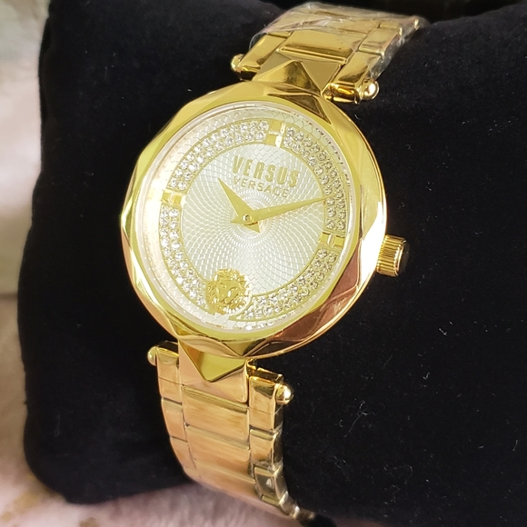 VERSUS VERSACE | Covent Garden Crystal Bracelet Watch - Picture 11 of 16